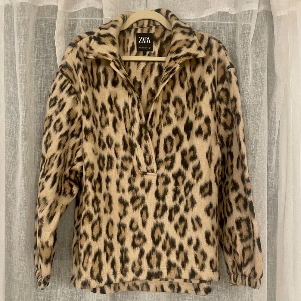 Zara Leopard Fleece Pullover
